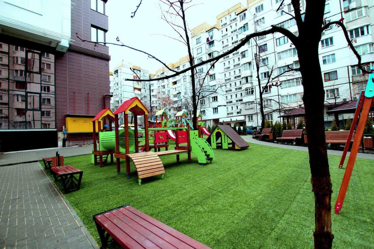 Sky House Panorama Main Street דירה צ'יסינאו